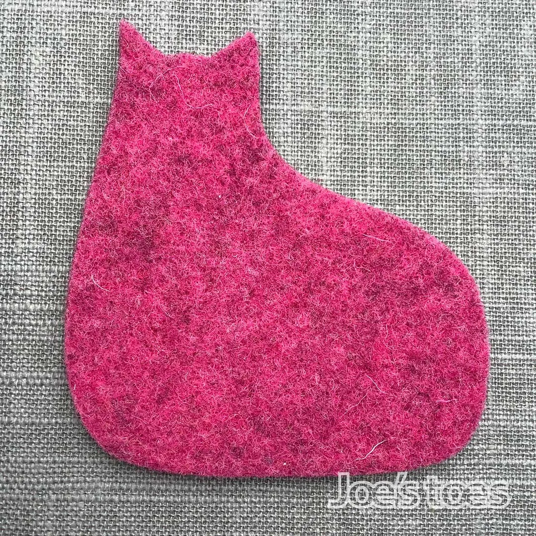 Joe's Toes Felt Cat