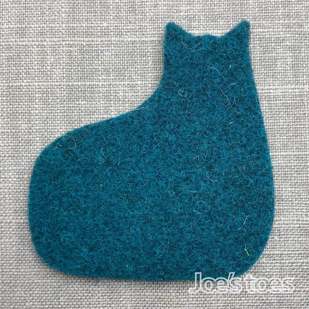 Joe's Toes Felt Cat