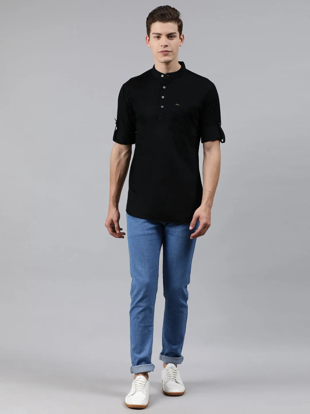 Men Black Slim Fit Solid Casual Shirt