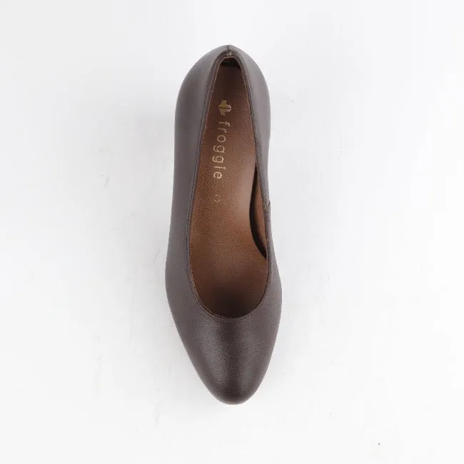 Mid Heel Court Shoe in Brown - 12045